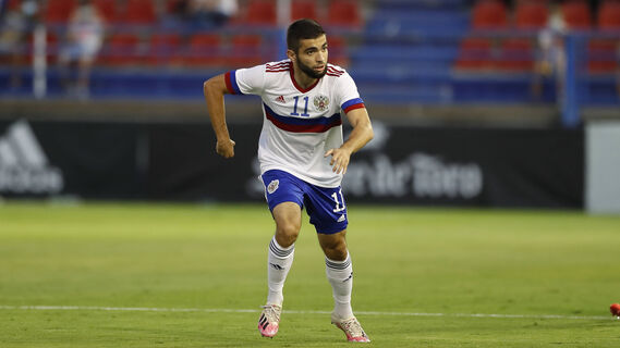 Газизов сравнил Ларссона и Агаларова