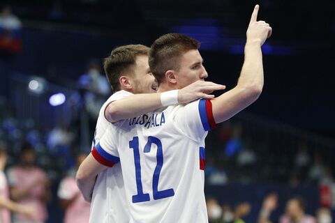 Россия и Украина сыграют в полуфинале чемпионата Европы