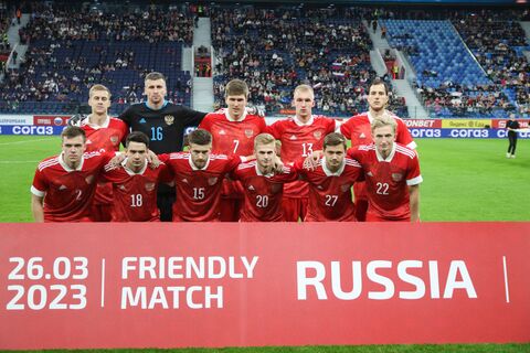 Как сборная России сыграла с Ираком: проблемы в первом тайме, блестящий Пиняев и гнев Карпина