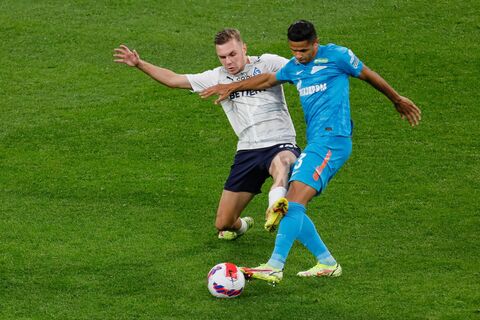 Глушенков переходит в «Зенит» из «Локомотива»