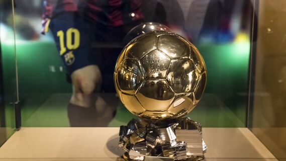 France Football назвал 30 номинантов на «Золотой мяч» — треть списка отдана ПСЖ, а Роналду в нём нет