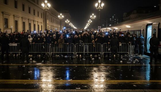 Кастро прибыл в Рим — на вокзале его встречали больше 250 фанатов
