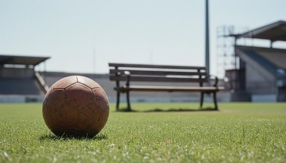 Нико Пас разнёс «МЮ» и повторил рекорд Месси 16-летней давности