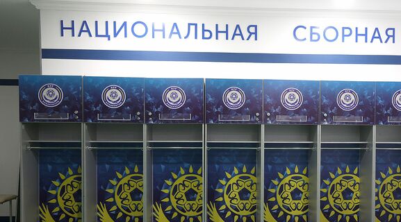 Казахстан проиграл Молдове и замыкает группу Лиги наций: почему вылета не будет и что ответил на призывы уйти ван ’т Схип