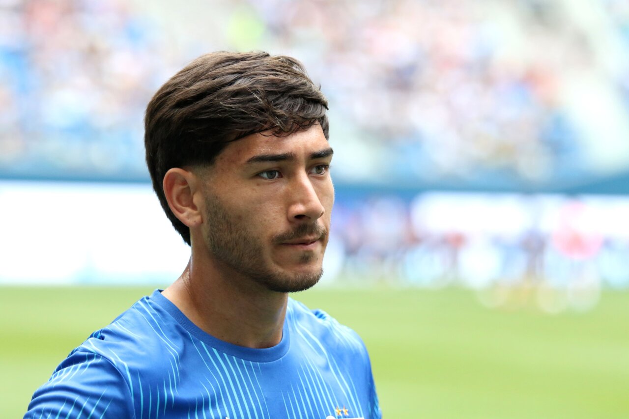 Роман Вега