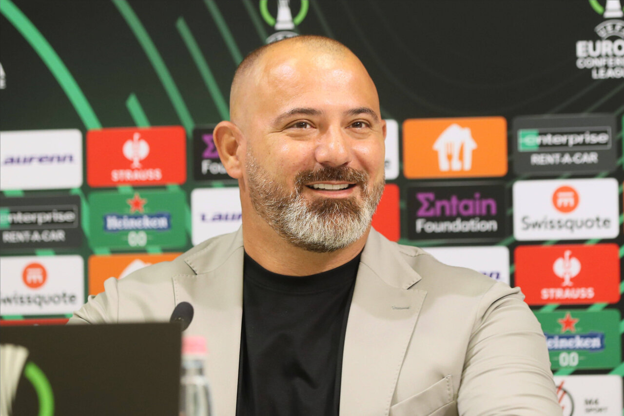 Деян Станкович