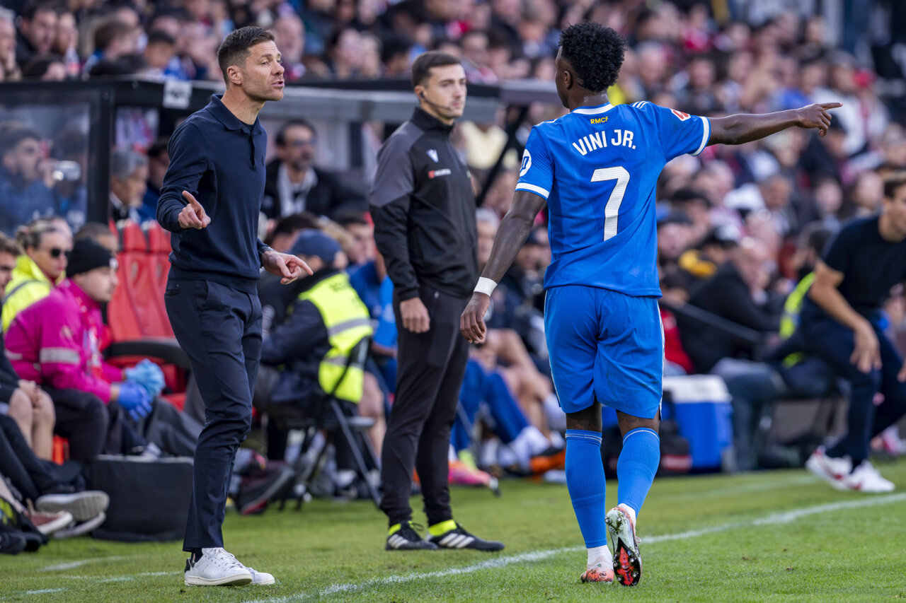 Винисиус Жуниор и Хаби Алонсо