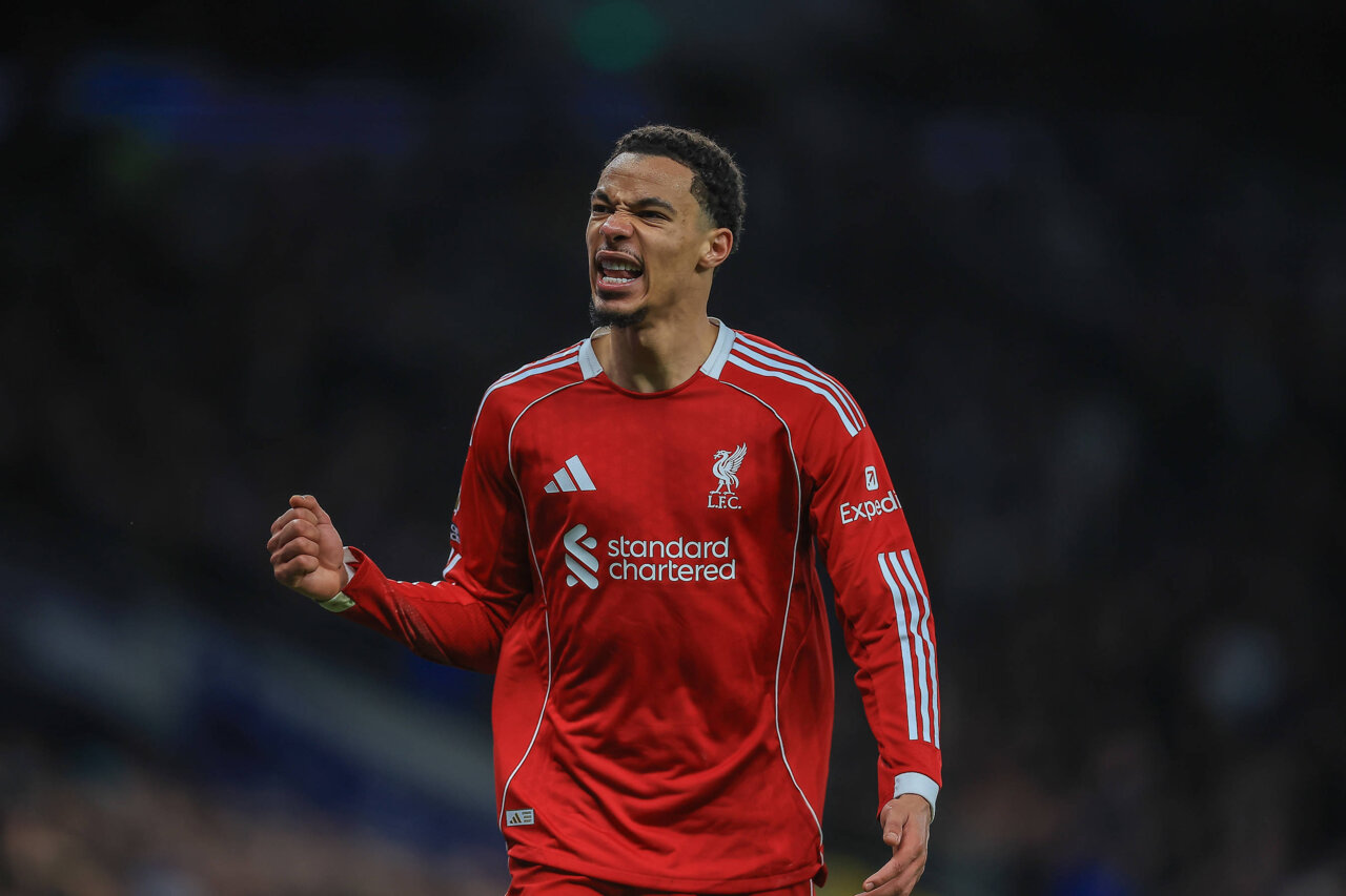 Уго Экитике