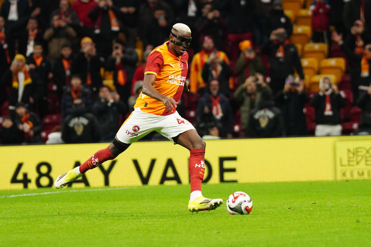 Виктор Осимхен