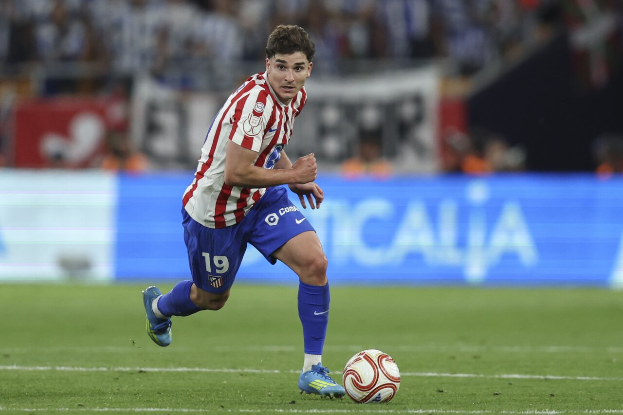 Хулиан Альварес